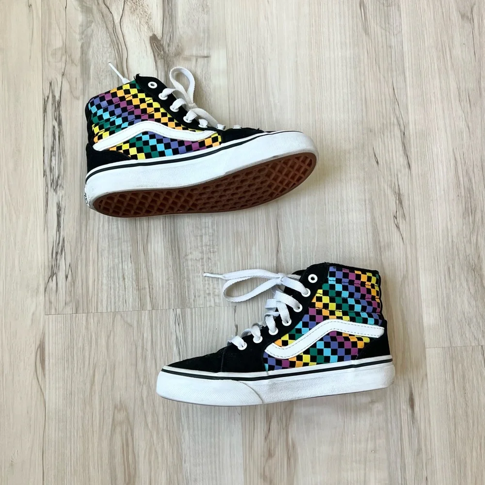 Vans Girls checkered Hi tops - Picture 7 of 7